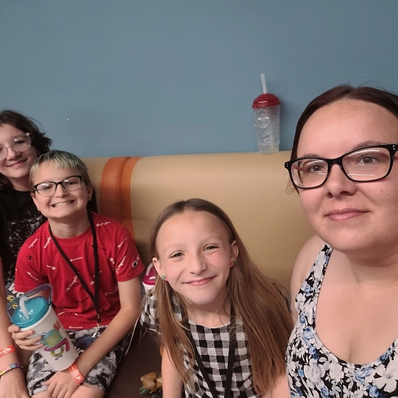 Like to be notified when we go live - Picture 3 of 4